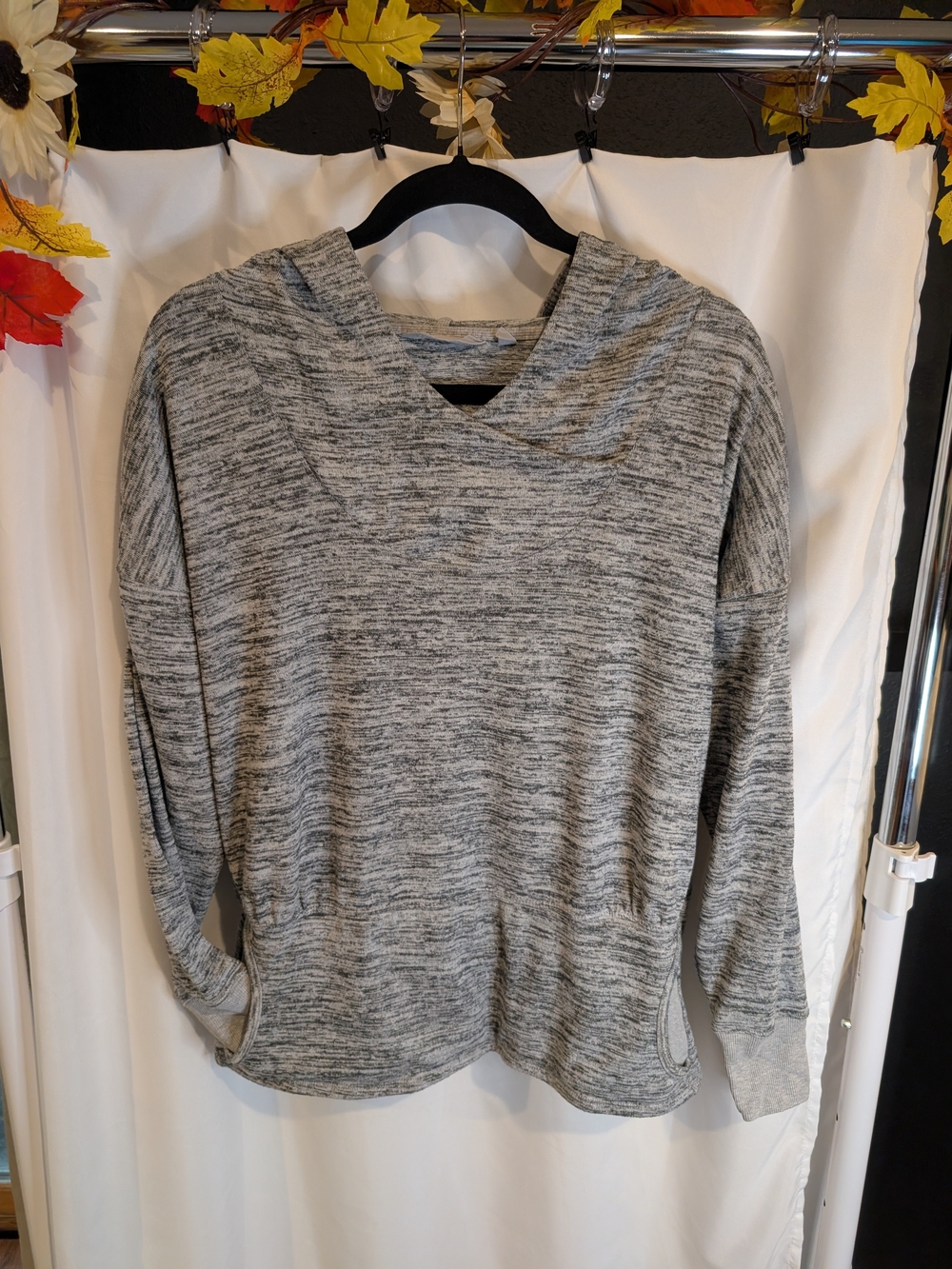 Athleta Uptempo Textured Hoodie Heathered Gray Long Sleeve Size M